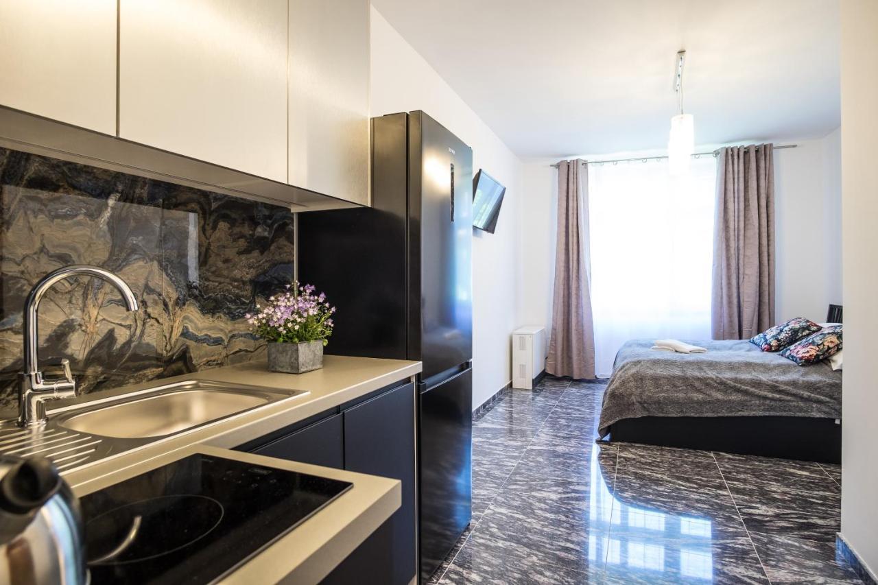 Prestige Apartamenty Krupowki 16 Закопане Экстерьер фото
