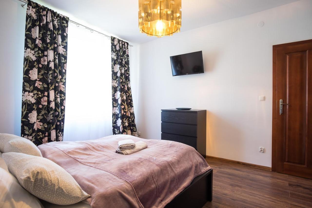 Prestige Apartamenty Krupowki 16 Закопане Экстерьер фото