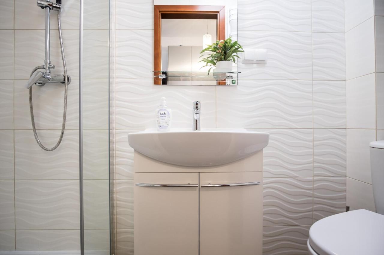 Prestige Apartamenty Krupowki 16 Закопане Экстерьер фото